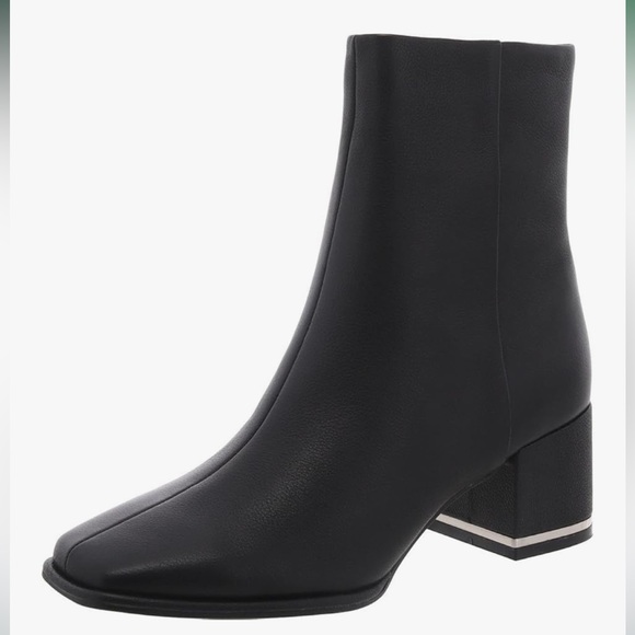 Kenneth Cole Square Toe Black Ankle Boots - Picture 3 of 13